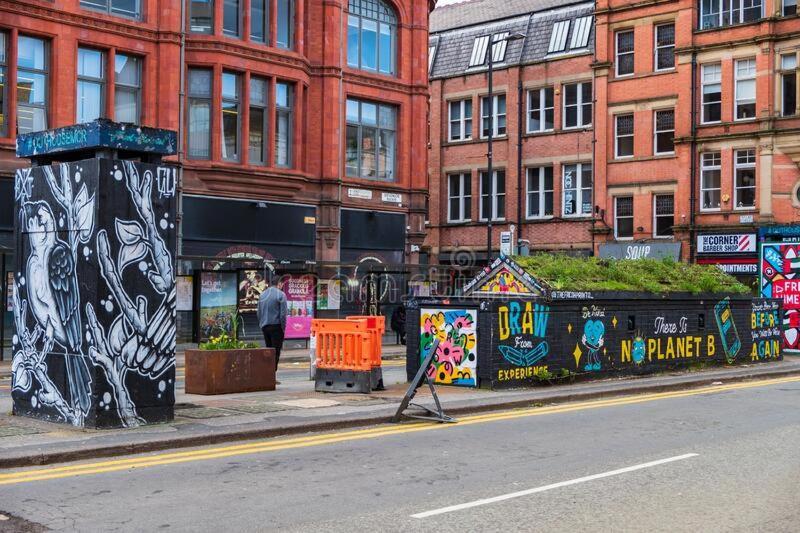Lewis Apartment In The Heart Of The Northern Quarter Sleeps Up To 12 Manchester Exteriör bild