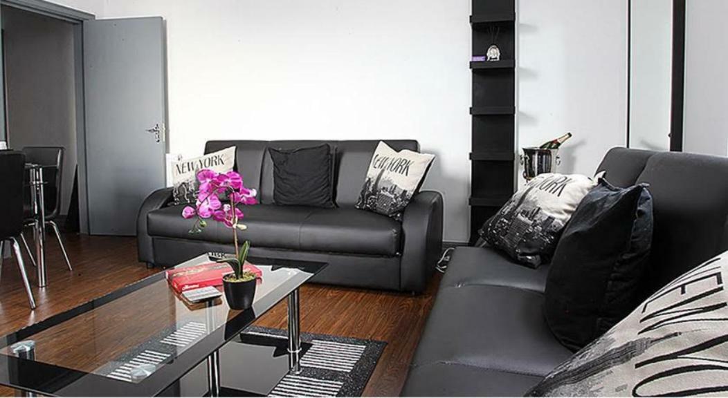 Lewis Apartment In The Heart Of The Northern Quarter Sleeps Up To 12 Manchester Exteriör bild